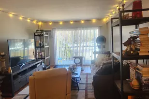 10205 S 86th Terrace, Palos Hills, IL 60465 - Photo 3