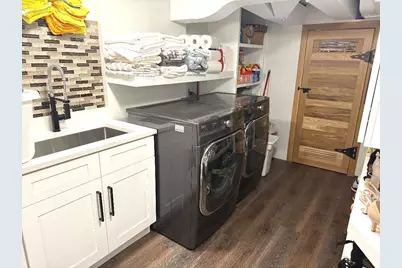 819 Albion Avenue, Park Ridge, IL 60068 - Photo 21