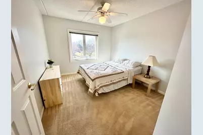 710 Creekside Drive #310, Mount Prospect, IL 60056 - Photo 9