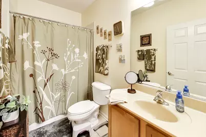 5355 W Galewood Avenue #A, Chicago, IL 60639 - Photo 15