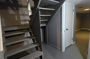 11250 S Parnell Ave, Chicago, IL 60628 - Photo 21