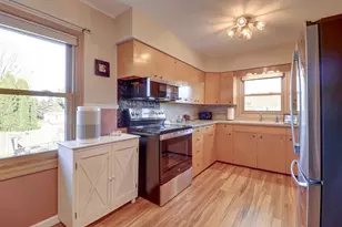 320 10th St, Fulton, IL 61252 - Photo 5