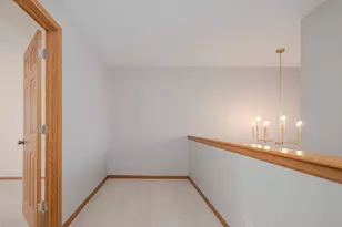 2487 Amber Ln, Elgin, IL 60123 - Photo 17