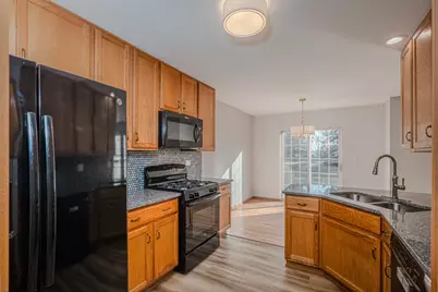 2487 Amber Lane, Elgin, IL 60123 - Photo 7