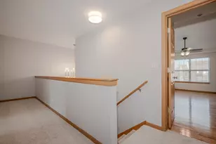 2487 Amber Ln, Elgin, IL 60123 - Photo 11