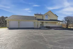 2N879 Howard Rd, Maple Park, IL 60151 - Photo 3