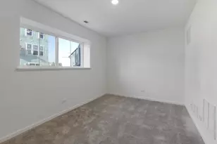 530 Wolverine Dr, Aurora, IL 60502 - Photo 15