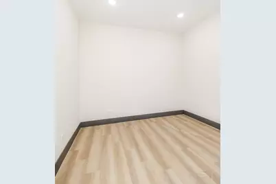 5641 S Prairie Avenue #2, Chicago, IL 60637 - Photo 11