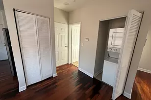 2048 W Touhy Ave, Chicago, IL 60645 - Photo 9