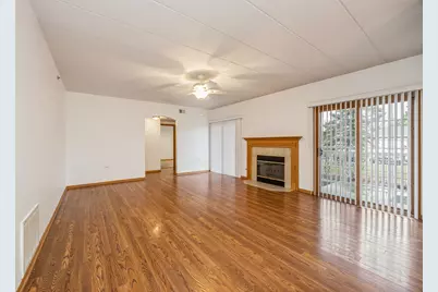 11555 Settlers Pond Way #1A, Orland Park, IL 60467 - Photo 3