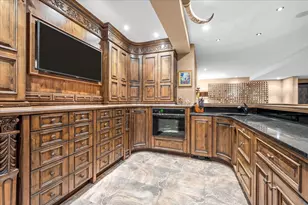 2220 Churchill Cir, Libertyville, IL 60048 - Photo 43