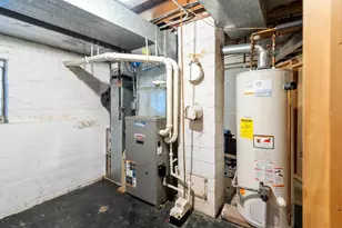 3023 N 76th Ct, Elmwood Park, IL 60707 - Photo 19