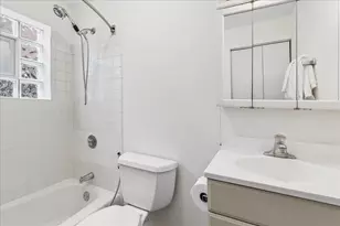 6118 N Hermitage Ave, Chicago, IL 60660 - Photo 17