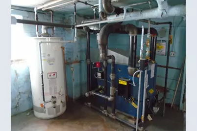 5416 W Waveland Avenue, Chicago, IL 60641 - Photo 11