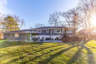 950 W Hillside St, Palatine, IL 60067 - Photo 39