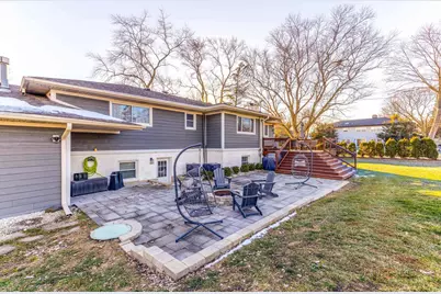 950 W Hillside Street, Palatine, IL 60067 - Photo 35