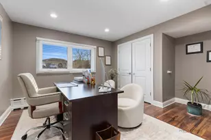 950 W Hillside St, Palatine, IL 60067 - Photo 27