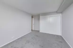 3950 N Lake Shore Dr, Chicago, IL 60613 - Photo 13