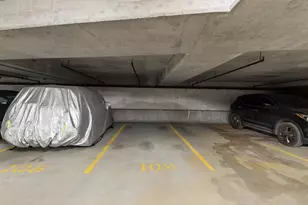 201 N Westshore Dr, Chicago, IL 60601 - Photo 15