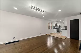 5251 S Hamlin Ave, Chicago, IL 60632 - Photo 5