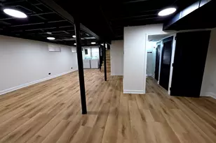 5251 S Hamlin Ave, Chicago, IL 60632 - Photo 29