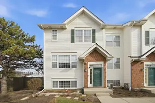 798 River Walk Dr, Wheeling, IL 60090 - Photo 1