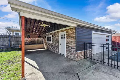 7303 W 75th Street, Bridgeview, IL 60455 - Photo 5