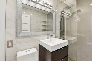 7303 W 75th St, Bridgeview, IL 60455 - Photo 21