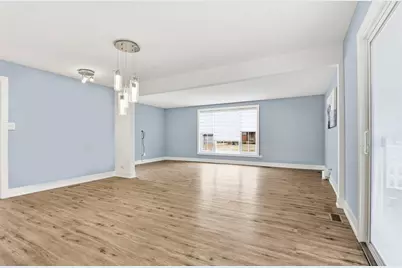 7303 W 75th Street, Bridgeview, IL 60455 - Photo 11