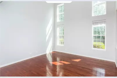 10S449 Carrington Circle, Burr Ridge, IL 60527 - Photo 5