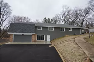 34550 N Wilson Rd, Ingleside, IL 60041 - Photo 1