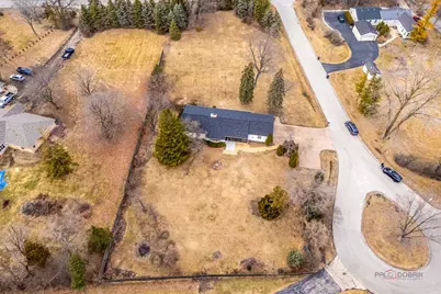 1967 Red Fox Lane, Green Oaks, IL 60048 - Photo 33