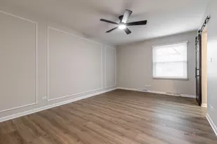 1967 Red Fox Ln, Green Oaks, IL 60048 - Photo 9