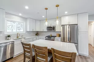 1967 Red Fox Ln, Green Oaks, IL 60048 - Photo 5