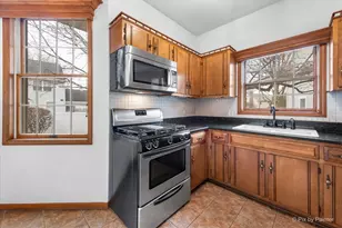 902 Derby Course, Saint Charles, IL 60174 - Photo 9