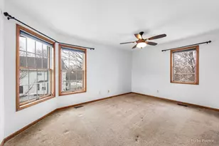 902 Derby Course, Saint Charles, IL 60174 - Photo 17