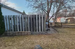 291 Il Rt 2, Dixon, IL 61021 - Photo 5