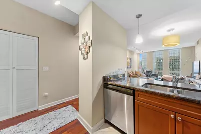 1400 S Michigan Avenue #2405, Chicago, IL 60605 - Photo 5
