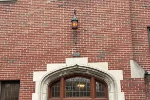 1103 Holly Ct, Oak Park, IL 60301 - Photo 1