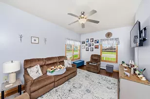 620 W 6th St, Minonk, IL 61760 - Photo 13