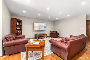 3204 Kennedy Ct, Montgomery, IL 60538 - Photo 9