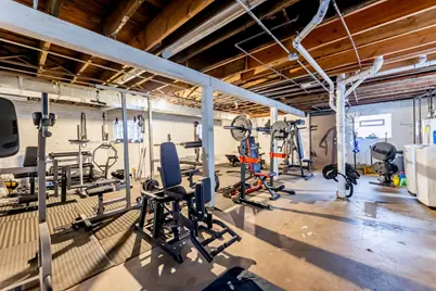 1511 E 67th Place, Chicago, IL 60637 - Photo 19