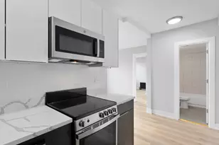 6026 N Winthrop Ave, Chicago, IL 60660 - Photo 3