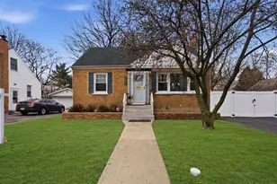 3719 211th Pl, Matteson, IL 60443 - Photo 1