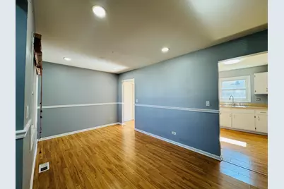 923 Daniels Court, Schaumburg, IL 60194 - Photo 3