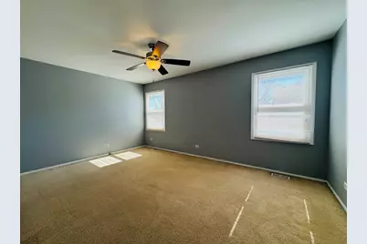 923 Daniels Court, Schaumburg, IL 60194 - Photo 17