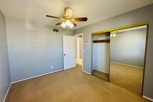 923 Daniels Ct, Schaumburg, IL 60194 - Photo 15