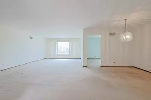 2049 Dorval Dr, Naperville, IL 60565 - Photo 3