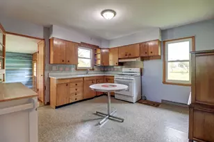1134 W Main St, Thomson, IL 61285 - Photo 5