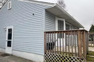 1913 Apache Rd, Waukegan, IL 60087 - Photo 3